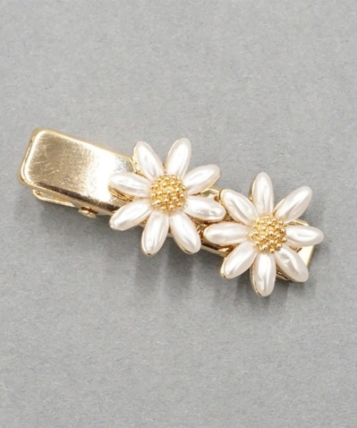 flower（フラワー）の「ツインマーガレットクリップ（ヘアピン・レディース・ゴールド・FREE）」の6枚目の写真