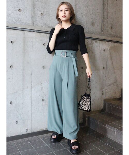 MURUA（ムルーア）の「ランダムリブニットポロシャツ（ポロシャツ・レディース・その他1/ブラック/アイボリー・FREE）」の10枚目の写真