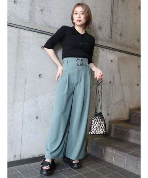 MURUA（ムルーア）の「ランダムリブニットポロシャツ（ポロシャツ・レディース・その他1/ブラック/アイボリー・FREE）」の11枚目の写真