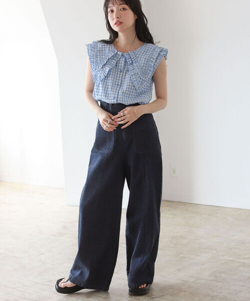 BeAMS DOT（ビームスドット）の「【WEB限定】BeAMS DOT / ビックフリル襟 ギンガムチェック柄 ノースリーブ ブラウス（シャツ/ブラウス・レディース・パープル系その他5/ホワイト/サックスブルー・FREE）」の8枚目の写真