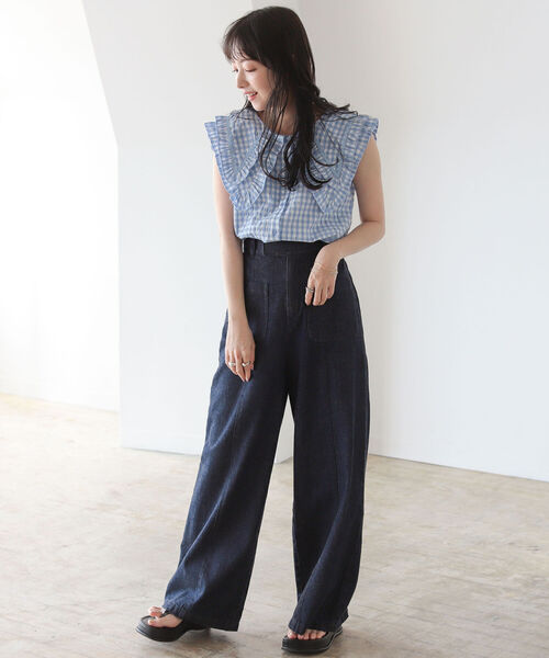 BeAMS DOT（ビームスドット）の「【WEB限定】BeAMS DOT / ビックフリル襟 ギンガムチェック柄 ノースリーブ ブラウス（シャツ/ブラウス・レディース・パープル系その他5/ホワイト/サックスブルー・FREE）」の10枚目の写真