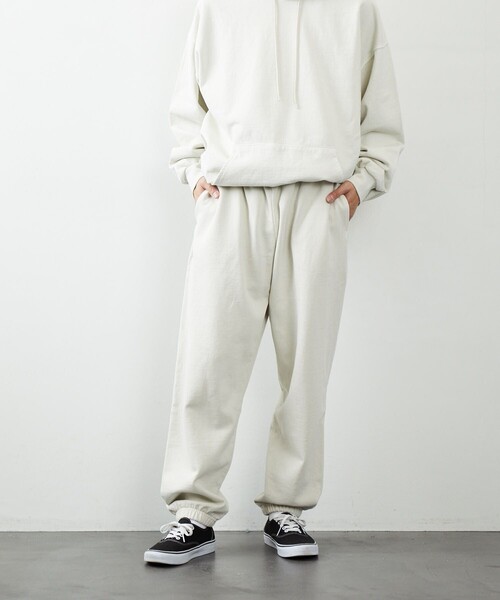 FREAK'S STORE（フリークスストア）の「FREAK'S STORE/フリークスストア ヘビーウェィト ピグメント パンツ/スウエットパンツ/ピグメント（スウェットパンツ・メンズ・チャコールグレー/ブルー/グリーン/アイボリー・SMALL/MEDIUM/LARGE）」の2枚目の写真