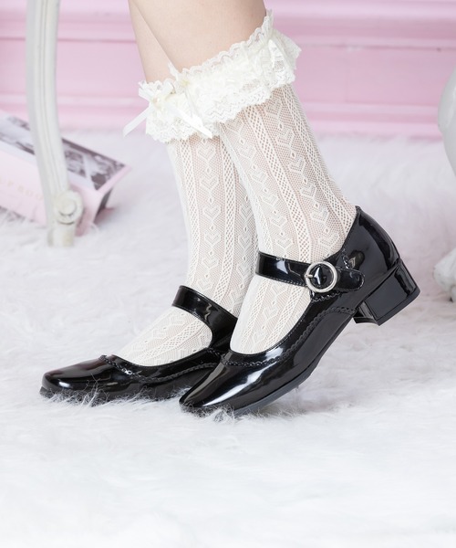 BODYLINE（ボディライン）の「ガーリー風 ラウンドトゥストラップパンプス（パンプス・レディース・ブラック/ブラウン/レッド/オフホワイト/ホワイト系/ブラック系・S/L/M/2L）」の20枚目の写真