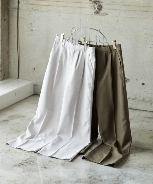 flaner（フラネ）の「Loose linen like pants/ルーズリネンライクパンツ（その他パンツ・レディース・カーキ/ナチュラル・SMALL/MEDIUM/LARGE）」の19枚目の写真