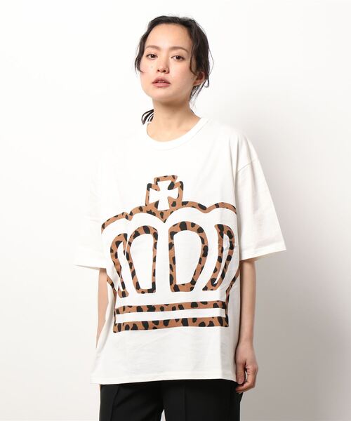 ご希望額にてお譲りいたします♡【新品】ベビーディオール♡Tシャツ&スカートセット BABYDOLL（ベビードール）の「親子お揃い ヒョウ柄BIG王冠T