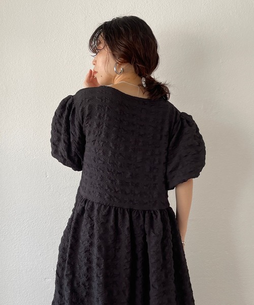 wee9s（ウィークス）の「non non iron puff one piece / アイロン不要なパフワンピース（ワンピース・レディース・ブラック/ピンク/ミント・FREE）」の19枚目の写真