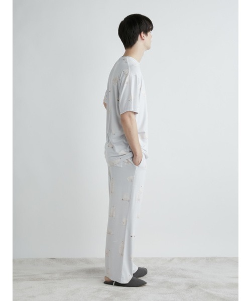 gelato pique（ジェラートピケ）の「【UNISEX】しろくまモチーフ接触冷感Ｔシャツ（Tシャツ/カットソー・レディース・オフホワイト/ブルー・M-L/S-M）」の17枚目の写真