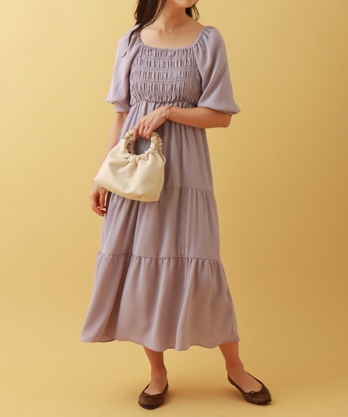 libelle more（リベル モア）の「無地デシン　シャーリングティアードワンピース（ワンピース・レディース・ブラック/モカ/ラベンダー・M/L）」の3枚目の写真