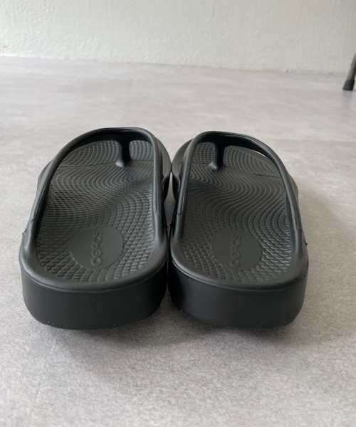 CIAOPANIC（チャオパニック）の「【OOFOS/ウーフォス】OOriginal/ウーオリジナルサンダル（サンダル・レディース・ブラック/パープル/アイボリー・24/25）」の20枚目の写真