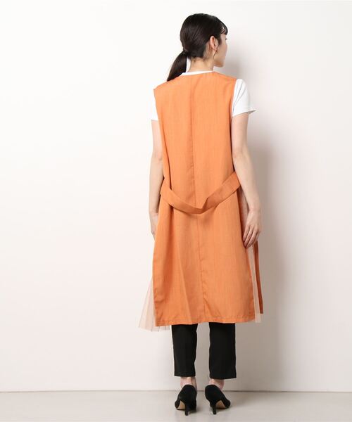 PICCIN（ピッチン）の「サイドチュールロングジレ（ベスト・レディース・ブラック/オレンジ・L/M）」の4枚目の写真