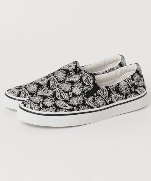 and it_（アンドイット）の「シンプル＆柄プリントスリッポンスニーカー（スリッポン・レディース・ホワイト/ブラック/ブラック×ブラック/グレー/ライトインディゴブルー/その他1/カモフラージュ/その他2/その他3/シルバー/ブラック系その他/その他4/その他5/その他6/その他7/その他8/その他9/その他11/その他10/ストライプ/ブラック系その他2/ネイビー/ベージュ/その他13・MEDIUM/LARGE/X-LARGE）」の16枚目の写真