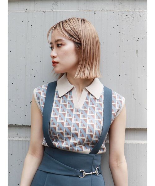 MURUA（ムルーア）の「ジオメトリックニットポロ（ニット/セーター・レディース・オレンジ/グリーン/アイボリー・FREE）」の22枚目の写真