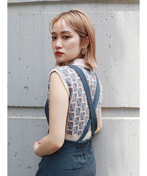 MURUA（ムルーア）の「ジオメトリックニットポロ（ニット/セーター・レディース・オレンジ/グリーン/アイボリー・FREE）」の15枚目の写真