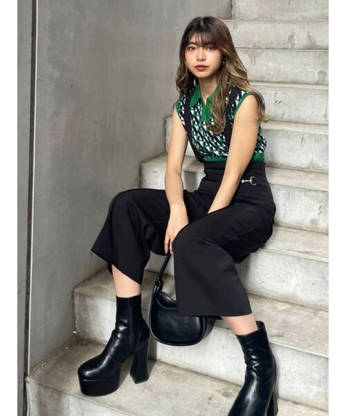 MURUA（ムルーア）の「ジオメトリックニットポロ（ニット/セーター・レディース・オレンジ/グリーン/アイボリー・FREE）」の8枚目の写真