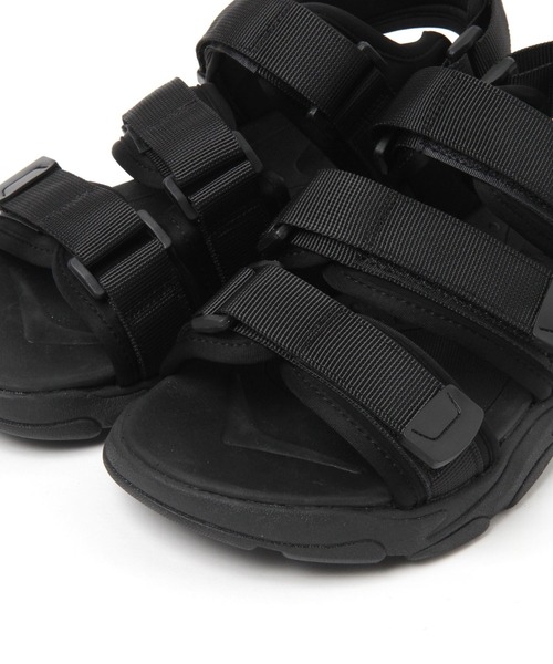 niko and...(ニコアンド)の「ストラップサンダル(サンダル・メンズ・ブラック/ベージュ/ネイビー・MEDIUM/LARGE)」の13枚目の写真