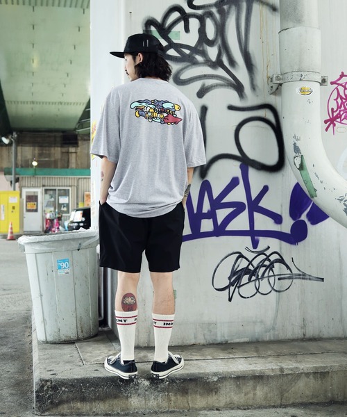 SANTA CRUZ(サンタクルーズ)の「SANTA CRUZ / サンタクルーズ Meek Slasher Fusion S/S Regular T-Shirt 半袖 クルーネック ロゴ Tシャツ(Tシャツ/カットソー・メンズ・ブラック/ヘザーグレー・MEDIUM/LARGE/X-LARGE)」の5枚目の写真