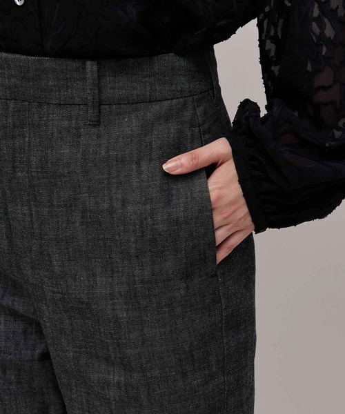 ROPE'（ロペ）の「【秋の新作】リアクティブデニムストレートパンツ（デニムパンツ・レディース・ブラック・36/38）」の8枚目の写真