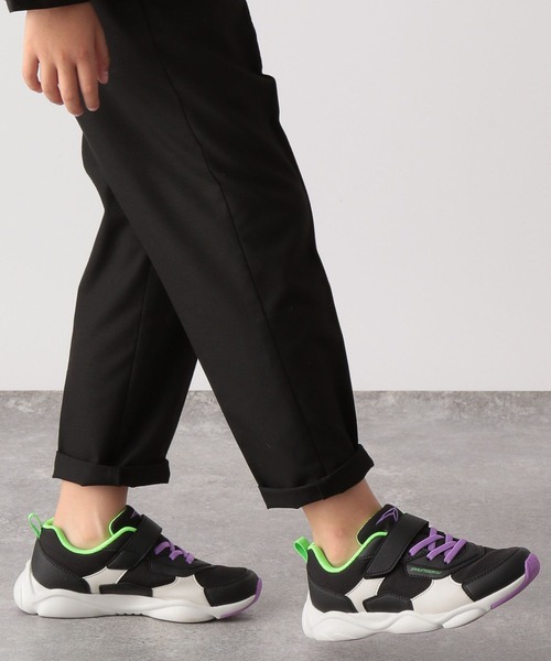 GLOBAL WORK(グローバルワーク)の「瞬足/配色スニーカー/277904(スニーカー・キッズ・ブラック/ホワイト/ライトベージュ/ライトパープル/ライトピンク・21cm/17cm/18cm/22cm/20cm/19cm)」の3枚目の写真