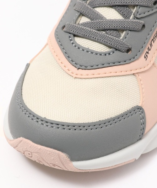 GLOBAL WORK(グローバルワーク)の「瞬足/配色スニーカー/277904(スニーカー・キッズ・ブラック/ホワイト/ライトベージュ/ライトパープル/ライトピンク・21cm/17cm/18cm/22cm/20cm/19cm)」の21枚目の写真