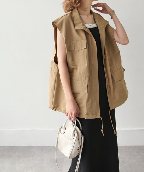 ミリタリーベスト