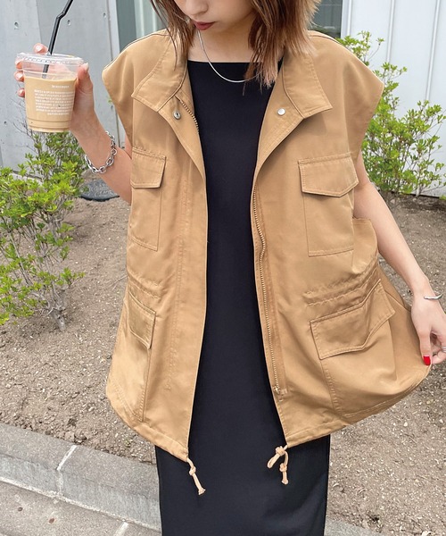 Chillfar(チルファー)の「ミリタリーベスト(ベスト・レディース・ブラック/ベージュ/カーキ/アイボリー・MEDIUM/LARGE)」の16枚目の写真