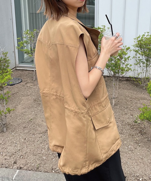 Chillfar(チルファー)の「ミリタリーベスト(ベスト・レディース・ブラック/ベージュ/カーキ/アイボリー・MEDIUM/LARGE)」の19枚目の写真