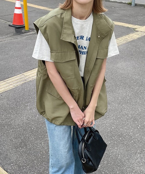 Chillfar(チルファー)の「ミリタリーベスト(ベスト・レディース・ブラック/ベージュ/カーキ/アイボリー・MEDIUM/LARGE)」の5枚目の写真