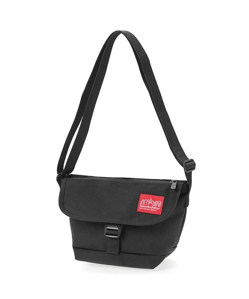 Manhattan Portage（マンハッタンポーテージ）の「Nylon Messenger Bag Flap Zipper Pocket（メッセンジャーバッグ・メンズ・ブラック・X-SMALL）」の2枚目の写真