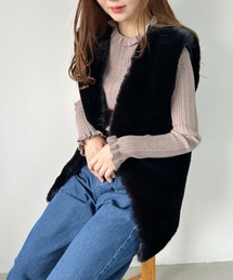 フェイクファーロングベスト