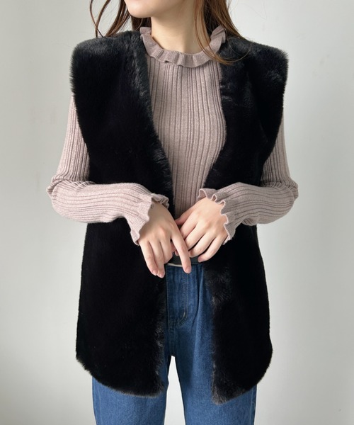 CLEA（クレア）の「フェイクファーロングベスト（ベスト・レディース・モカ/ホワイト/ブラック・FREE）」の19枚目の写真