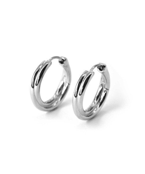 LHME（エルエイチエムイー）の「LHME ダブルリングフープピアス/サージカルステンレス316L（金属アレルギー対応）（ピアス（両耳用）・レディース・シルバー/イエローゴールド・ONE SIZE）」の5枚目の写真