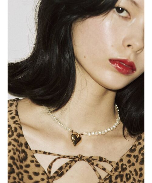 jouetie（ジュエティ）の「ハートパールチョーカー（ネックレス・レディース・シルバー/ゴールド・FREE）」の3枚目の写真