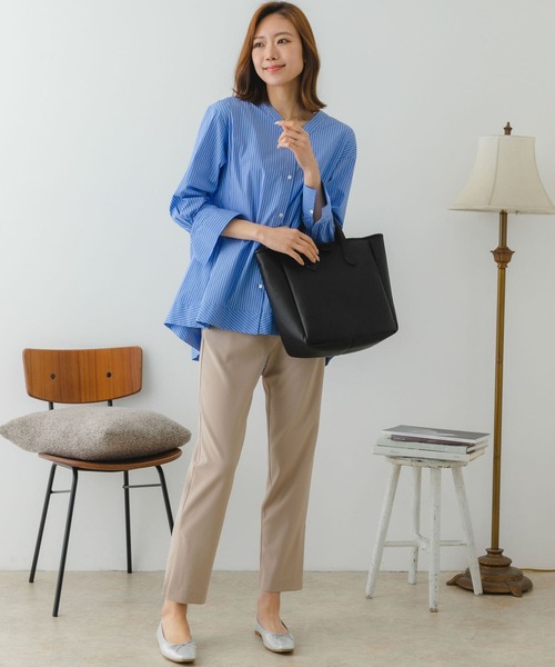 RODE SKO（ロデスコ）の「テープショルダースクエアトートバッグ『Lsize』（トートバッグ・レディース・ブラック/ベージュ・ONE）」の16枚目の写真