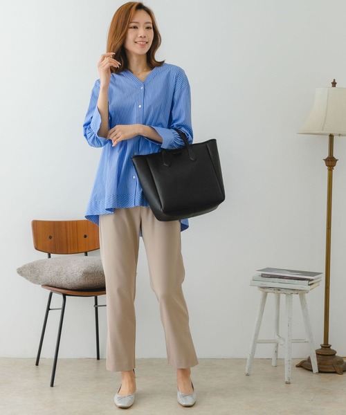 RODE SKO（ロデスコ）の「テープショルダースクエアトートバッグ『Lsize』（トートバッグ・レディース・ブラック/ベージュ・ONE）」の17枚目の写真