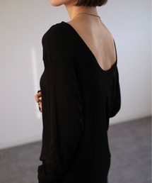 バックオープンロンT / back open longT トップス レイヤード 長袖 ミドル丈 背中開き カットソー プルオーバー 白 黒 アイボリー ブラック ホワイト バックオープントップス ボートネック リブトップス