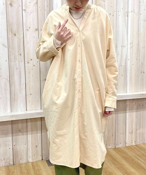 NANEA（ナネア）の「スタンドカラーシャツワンピース（シャツワンピース・レディース・キナリ/カーキ/ブラック・ONE SIZE）」の7枚目の写真