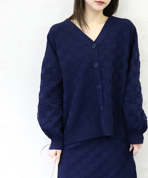 Per sist ence（パーシエンス）の「Per sist ence/パーシエンス　ポリ12G総針 ブロックチェックVネックカーデ（カーディガン/ボレロ・レディース・ネイビー/ブラック/アイボリー/グリーン・FREE）」の4枚目の写真