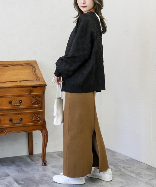 Per sist ence（パーシエンス）の「Per sist ence/パーシエンス　ポリ12G総針 ブロックチェックVネックカーデ（カーディガン/ボレロ・レディース・ネイビー/ブラック/アイボリー/グリーン・FREE）」の6枚目の写真