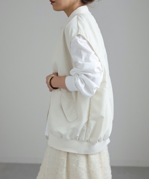 ap retro（アプレトロ）の「MAー1ベスト（MA-1・レディース・ブラック/アイボリー/カーキ・FREE）」の11枚目の写真