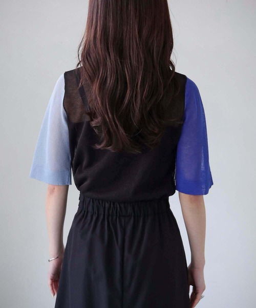 cheriella(シェリエラ)の「【cheriella】WEB限定3配色半袖ニットシアートップス(ニット/セーター・レディース・チャコールグレー/ブラック/ダークグリーン・M)」の5枚目の写真