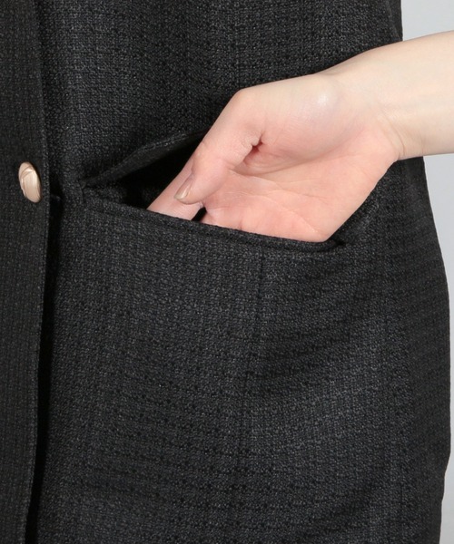 Julia Boutique（ジュリアブティック）の「クラシカルツイードベスト/23001（ベスト・レディース・ホワイト/ブラック・ONE）」の4枚目の写真