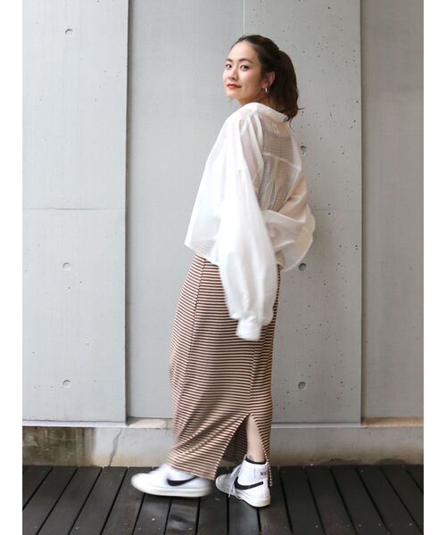 Ungrid（アングリッド）の「【WEB限定】シアーショートシャツ（シャツ/ブラウス・レディース・ブラウン/グリーン/ピンク/オフホワイト・FREE）」の13枚目の写真