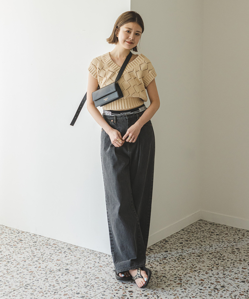 U by SPICK&SPAN（ユーバイスピックアンドスパン）の「柄アミニットベスト（ニット/セーター・レディース・ブラック/ベージュ/ブルー・FREE）」の14枚目の写真