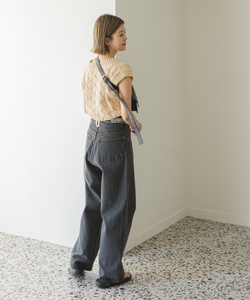 U by SPICK&SPAN（ユーバイスピックアンドスパン）の「柄アミニットベスト（ニット/セーター・レディース・ブラック/ベージュ/ブルー・FREE）」の18枚目の写真