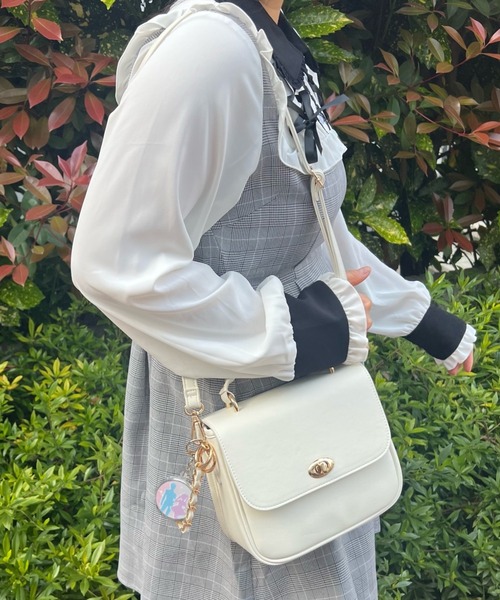 WEGO（ウィゴー）の「WEGO/ミラクルチェーン痛ショルダー（ショルダーバッグ・レディース・ホワイト/ブラック/ブラウン/グレー/サックスブルー/ピンク/ブルー/グリーン系その他/ライトパープル・FREE）」の10枚目の写真