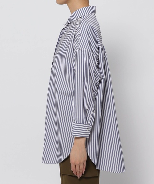 Elura(エルーラ)の「アイロンいらずシャツチュニック(シャツ/ブラウス・レディース・ホワイト/ネイビー/ダークネイビー・LARGE/SMALL/MEDIUM)」の5枚目の写真