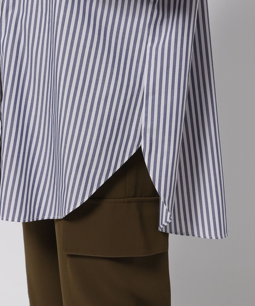 Elura(エルーラ)の「アイロンいらずシャツチュニック(シャツ/ブラウス・レディース・ホワイト/ネイビー/ダークネイビー・LARGE/SMALL/MEDIUM)」の14枚目の写真