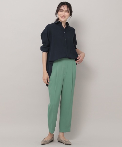 Elura(エルーラ)の「アイロンいらずシャツチュニック(シャツ/ブラウス・レディース・ホワイト/ネイビー/ダークネイビー・LARGE/SMALL/MEDIUM)」の21枚目の写真