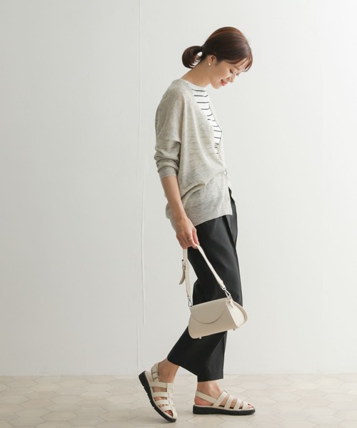 URBAN RESEARCH DOORS（アーバンリサーチドアーズ）の「『UR TECH Smart Linen Touch』 後ろゴムテーパードパンツ（その他パンツ・レディース・ブラック/グリーン・MEDIUM）」の13枚目の写真