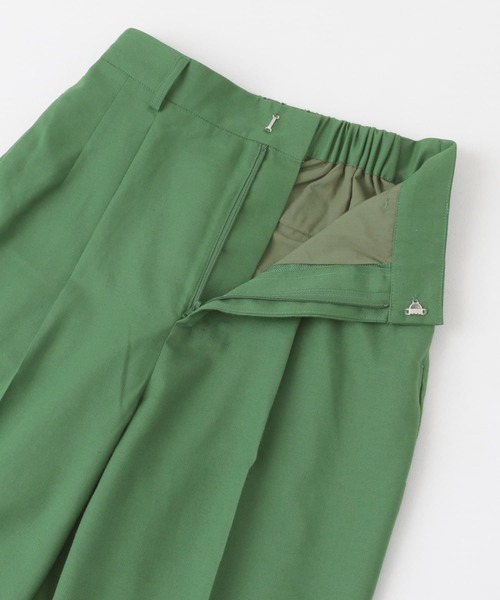 URBAN RESEARCH DOORS（アーバンリサーチドアーズ）の「『UR TECH Smart Linen Touch』 後ろゴムテーパードパンツ（その他パンツ・レディース・ブラック/グリーン・MEDIUM）」の14枚目の写真